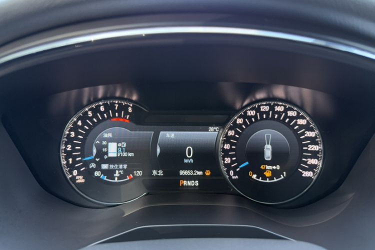 Used Ford Taurus 2017 EcoBoost 245 Flagship Model Odometer Close Up