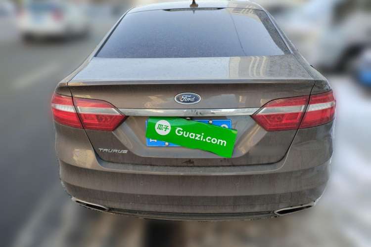 Used Ford Taurus 2017 EcoBoost 245 Luxury Model Rear