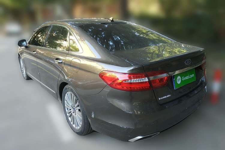 Used Ford Taurus 2017 EcoBoost 245 Luxury Model Rear Left 45 Deg