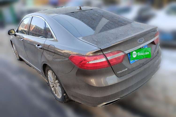 Used Ford Taurus 2017 EcoBoost 245 Luxury Model Rear Left 45 Deg