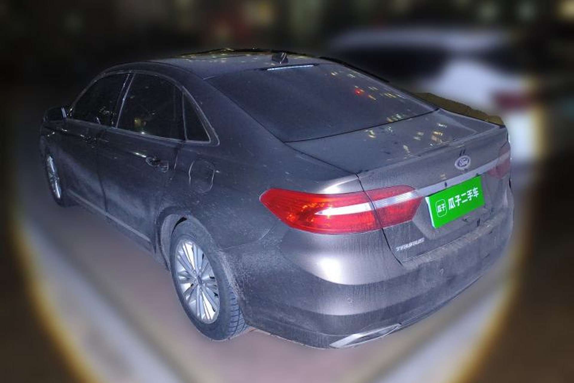 Used Ford Taurus 2017 EcoBoost 245 Fashion Edition Rear Left 45 Deg