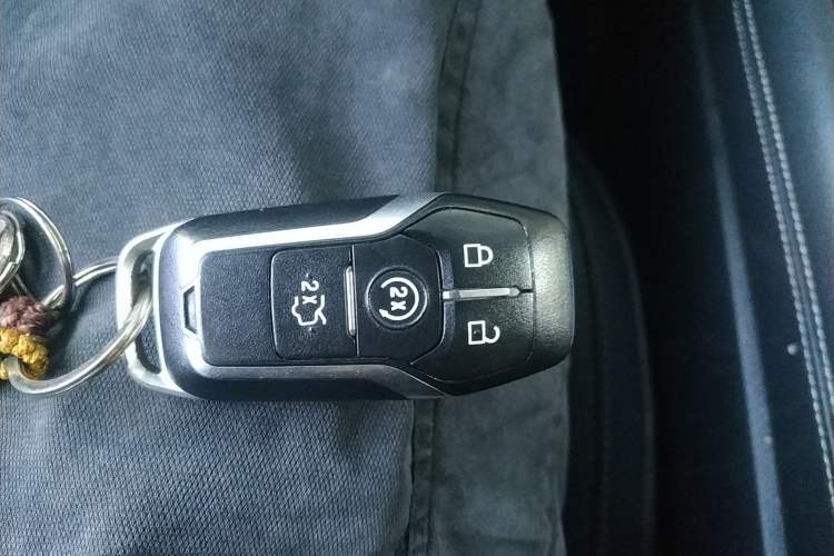 Used Ford Taurus 2017 EcoBoost 245 Luxury Model Vehicle Key