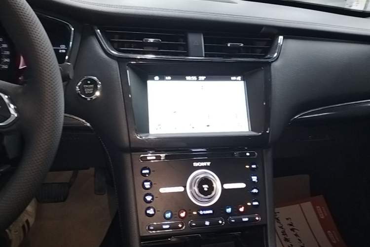Used Ford Taurus 2017 EcoBoost 245 Luxury Model Audio And AC Panel