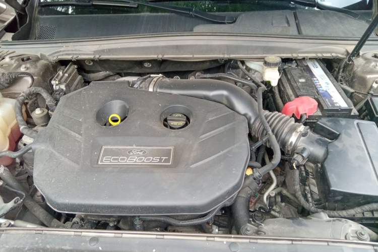 Used Ford Taurus 2017 Facelifted EcoBoost 245 Luxury Version Engine Bay