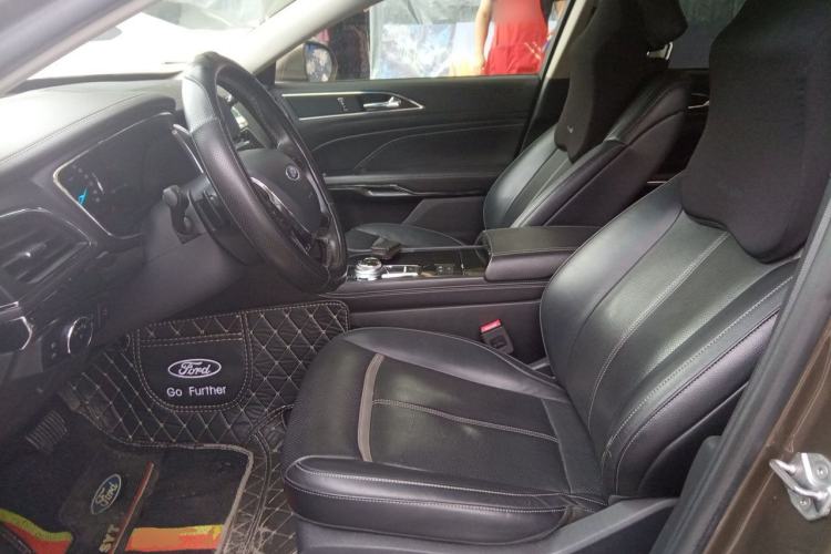 Used Ford Taurus 2017 Facelifted EcoBoost 245 Luxury Version Left Front Seat