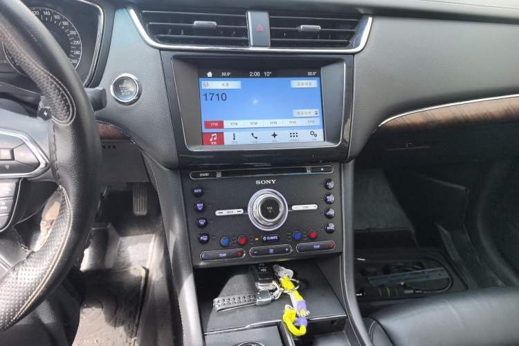 Used Ford Taurus 2017 EcoBoost 325 V6 Flagship Model Audio And AC Panel