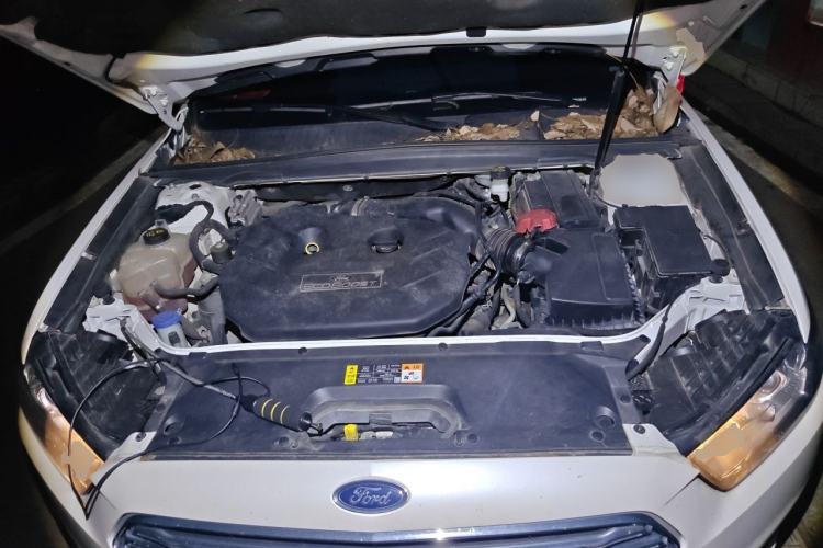 Used Ford Taurus 2017 EcoBoost 245 Fashion Edition Engine Bay