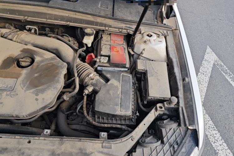 Used Ford Taurus 2017 EcoBoost 180 Luxury Model Engine Bay Left