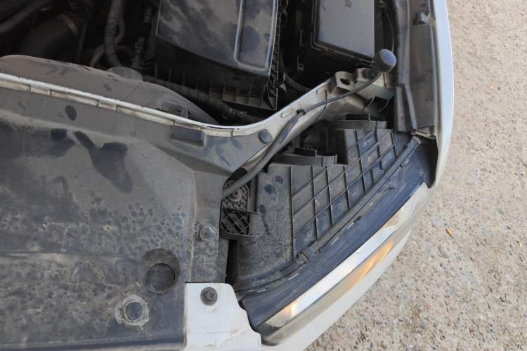 Used Ford Taurus 2017 EcoBoost 245 Fashion Edition Engine Bay Left