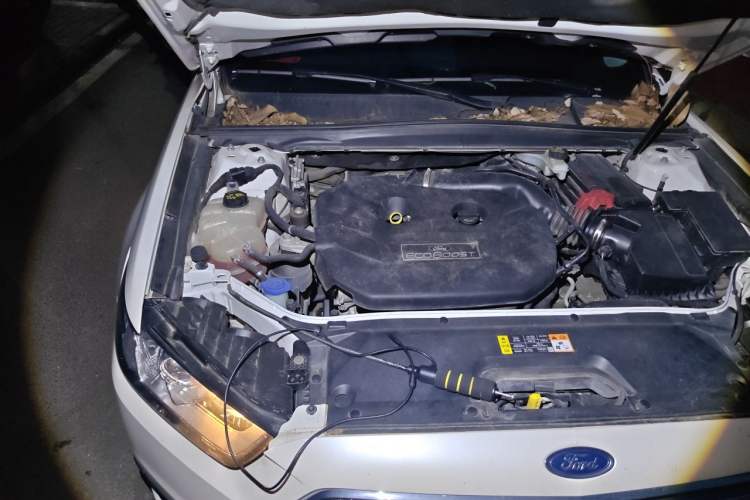 Used Ford Taurus 2017 EcoBoost 245 Fashion Edition Engine Bay Right