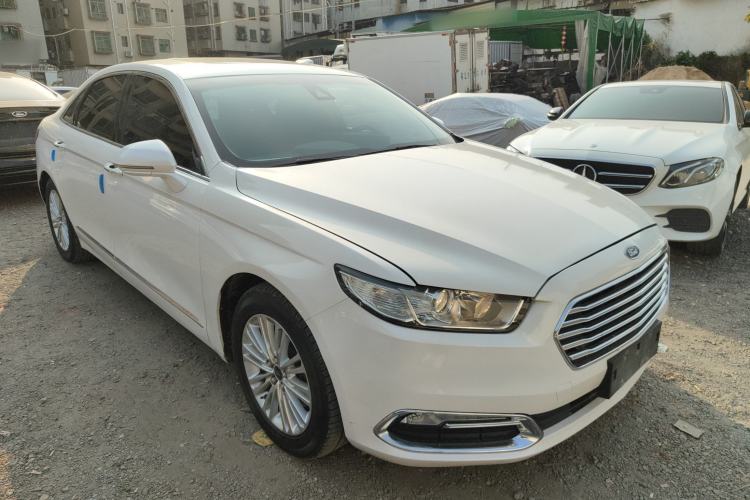 Used Ford Taurus 2017 EcoBoost 245 Fashion Edition Exterior 1