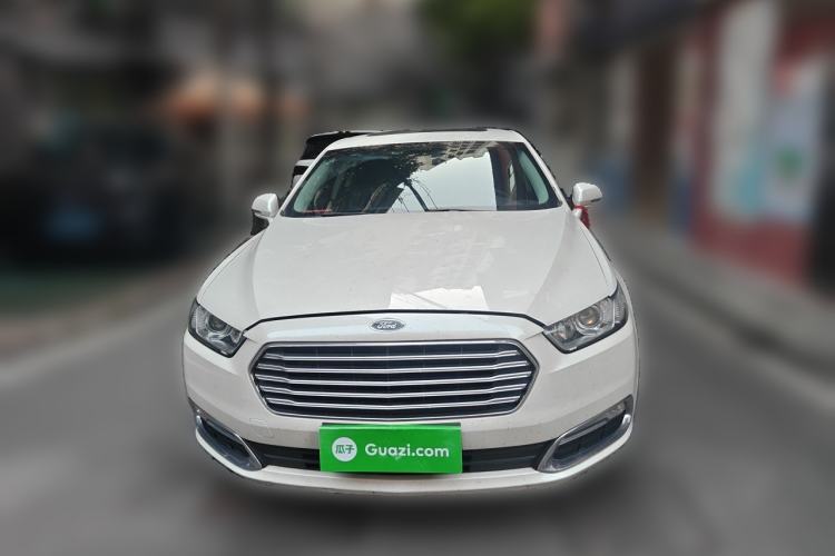 Used Ford Taurus 2017 EcoBoost 245 Fashion Edition Front
