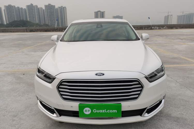 Used Ford Taurus 2017 EcoBoost 245 Luxury Model Front