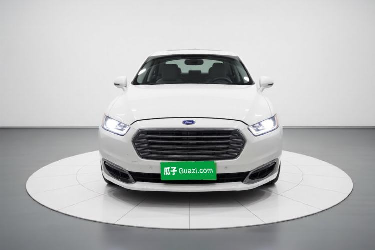Used Ford Taurus 2017 EcoBoost 245 Luxury Model Front