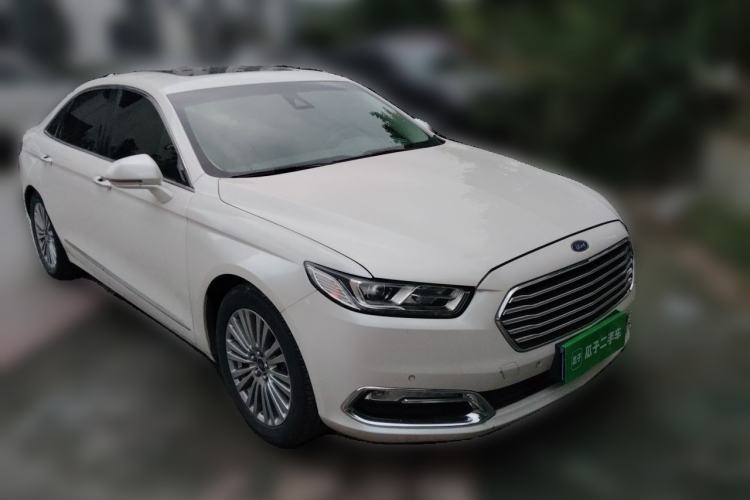 Used Ford Taurus 2017 EcoBoost 245 Luxury Model Front Right 45 Deg