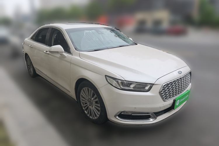 Used Ford Taurus 2017 EcoBoost 245 Luxury Model Front Right 45 Deg