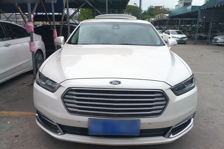 Used Ford Taurus 2017 EcoBoost 245 Luxury Model Front