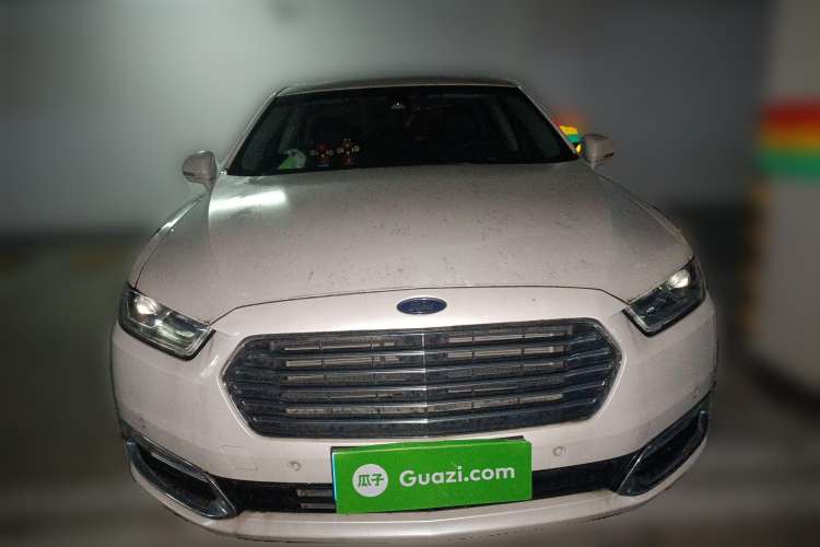 Used Ford Taurus 2017 EcoBoost 325 V6 Flagship Model Front