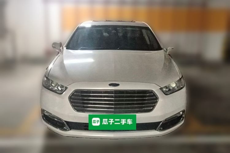 Used Ford Taurus 2017 EcoBoost 245 Fashion Edition Front