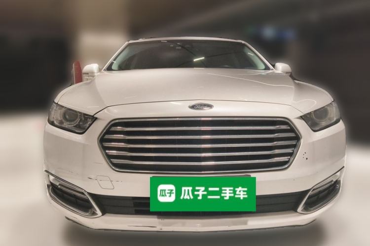 Used Ford Taurus 2017 EcoBoost 245 Fashion Edition Front