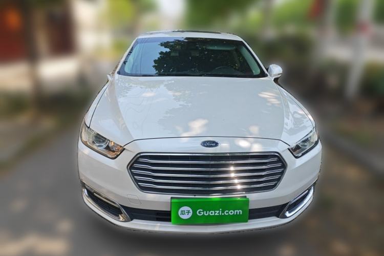 Used Ford Taurus 2017 EcoBoost 245 Fashion Edition Front