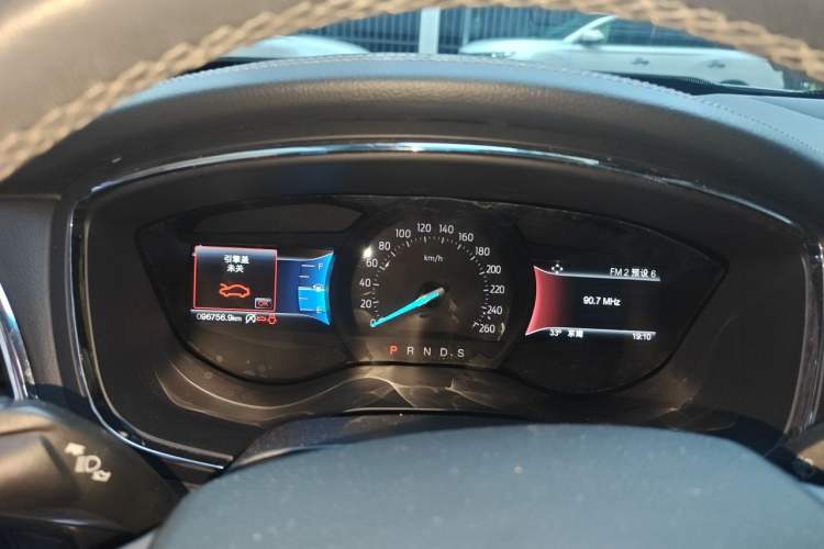 Used Ford Taurus 2017 EcoBoost 245 Fashion Edition Instrument Cluster