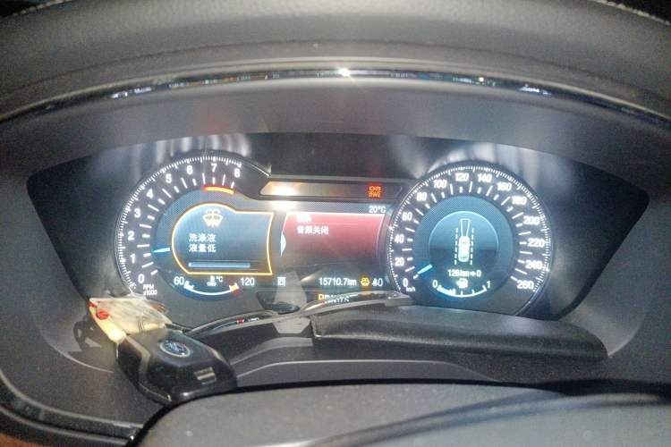 Used Ford Taurus 2017 EcoBoost 325 V6 Flagship Model Instrument Cluster