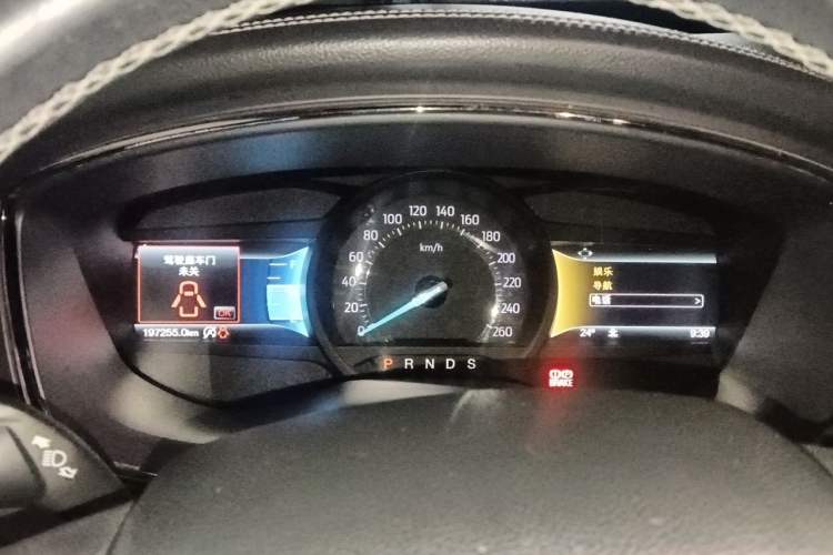 Used Ford Taurus 2017 EcoBoost 245 Fashion Edition Instrument Cluster