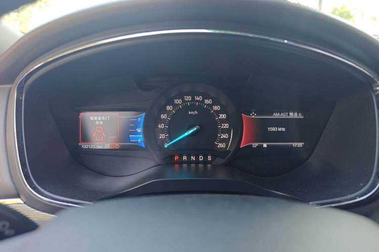 Used Ford Taurus 2017 EcoBoost 245 Luxury Model Instrument Cluster