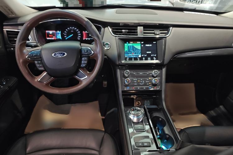 Used Ford Taurus 2017 EcoBoost 245 Fashion Edition Interior 2