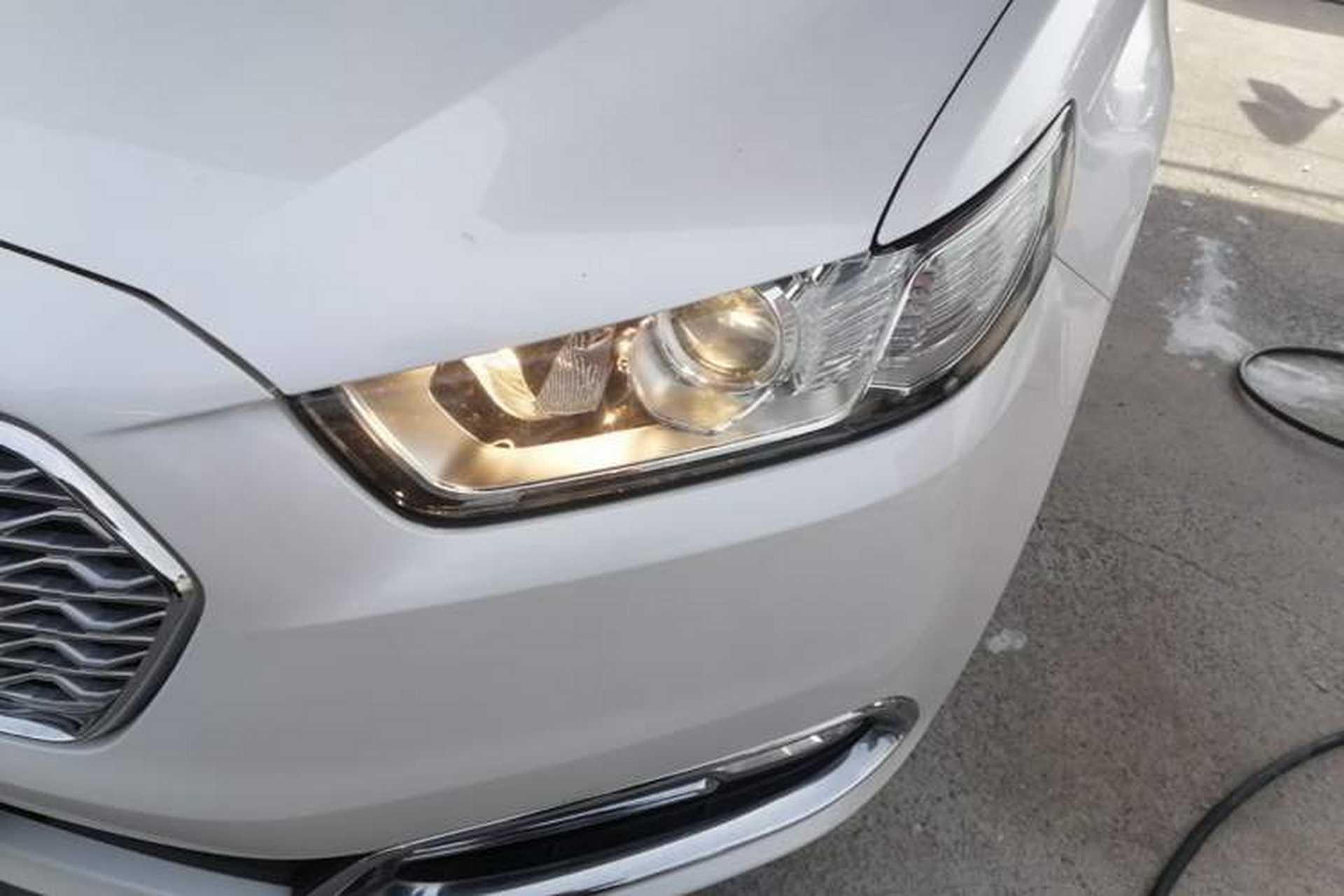 Used Ford Taurus 2017 EcoBoost 245 Fashion Edition Left Front Headlight
