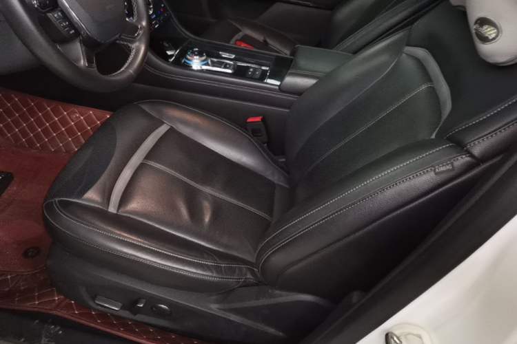 Used Ford Taurus 2017 Facelifted EcoBoost 245 Luxury Version Left Front Seat