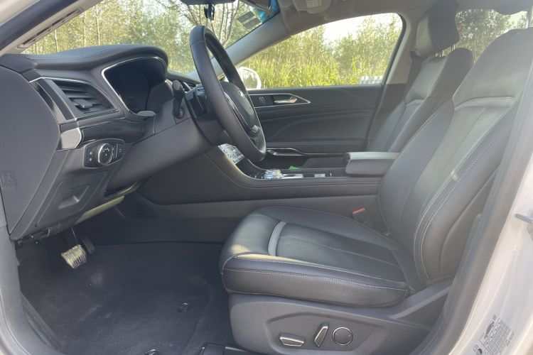 Used Ford Taurus 2017 EcoBoost 245 Luxury Model Left Front Seat