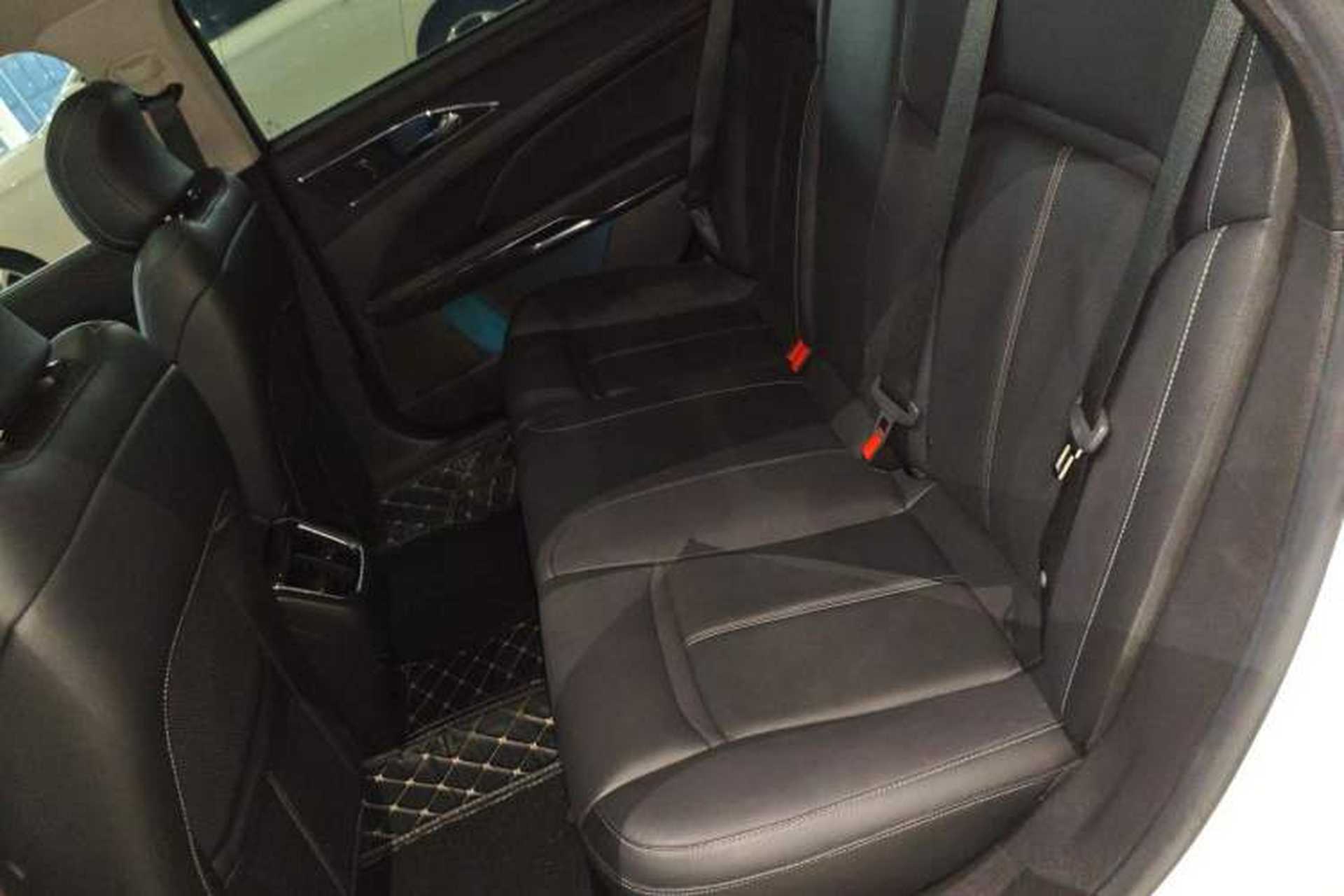 Used Ford Taurus 2017 EcoBoost 245 Fashion Edition Left Rear Seat