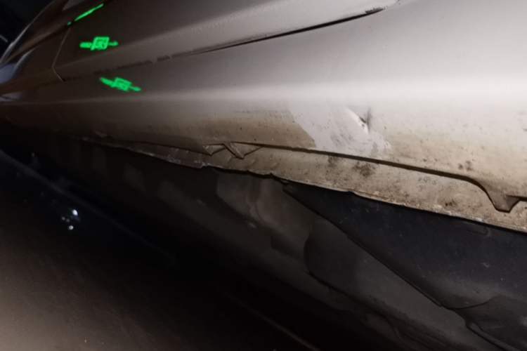 Used Ford Taurus 2017 Facelifted EcoBoost 245 Luxury Version Left Side Sill