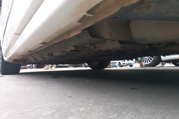 Used Ford Taurus 2017 EcoBoost 245 Luxury Model Left Side Sill