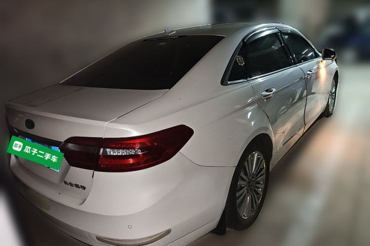 Used Ford Taurus 2017 EcoBoost 245 Luxury Model Rear