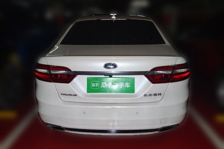 Used Ford Taurus 2017 EcoBoost 245 Luxury Model Rear