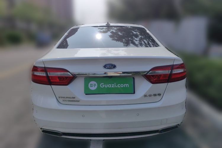 Used Ford Taurus 2017 EcoBoost 245 Flagship Model Rear