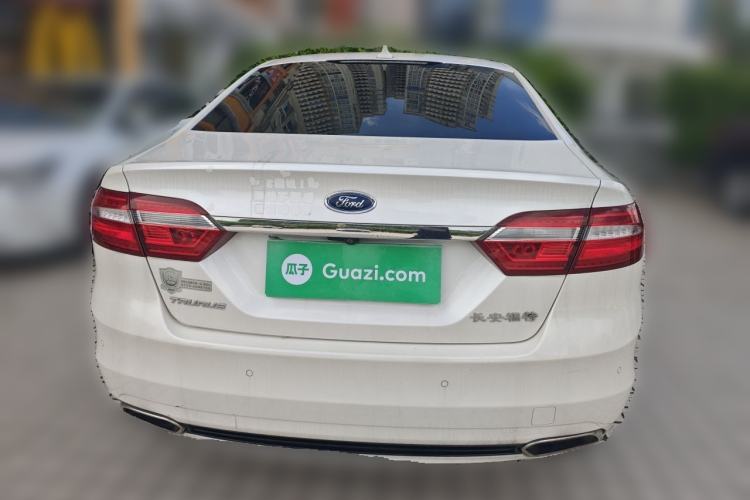 Used Ford Taurus 2017 EcoBoost 245 Luxury Model Rear