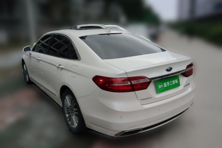 Used Ford Taurus 2017 EcoBoost 245 Luxury Model Rear Left 45 Deg