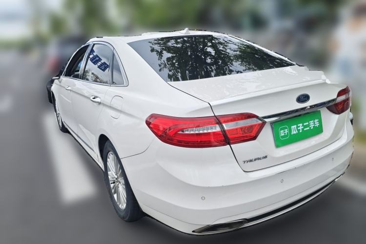 Used Ford Taurus 2017 EcoBoost 245 Fashion Edition Rear Left 45 Deg