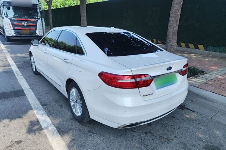 Used Ford Taurus 2017 EcoBoost 245 Fashion Edition Rear Left 45 Deg