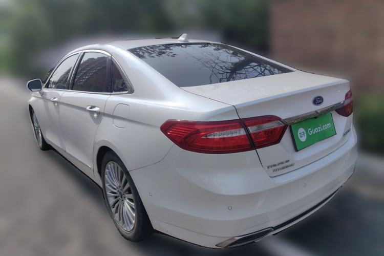Used Ford Taurus 2017 EcoBoost 245 Flagship Model Rear Left 45 Deg
