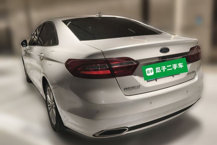 Used Ford Taurus 2017 EcoBoost 245 Fashion Edition Rear Left 45 Deg