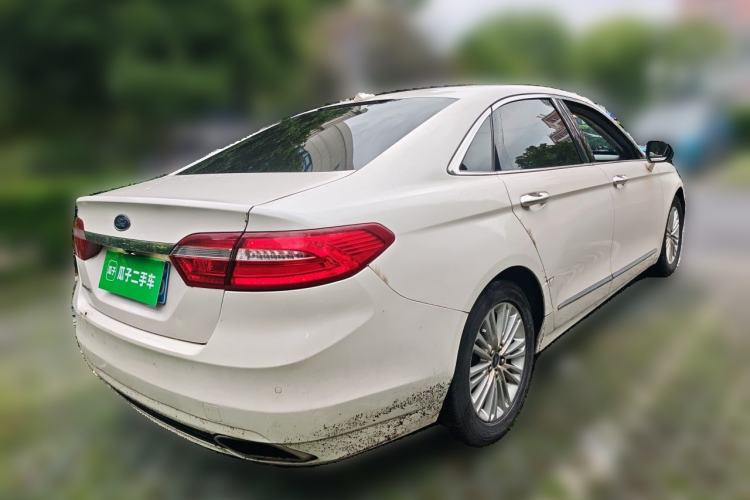 Used Ford Taurus 2017 EcoBoost 245 Fashion Edition Rear Right 45 Deg