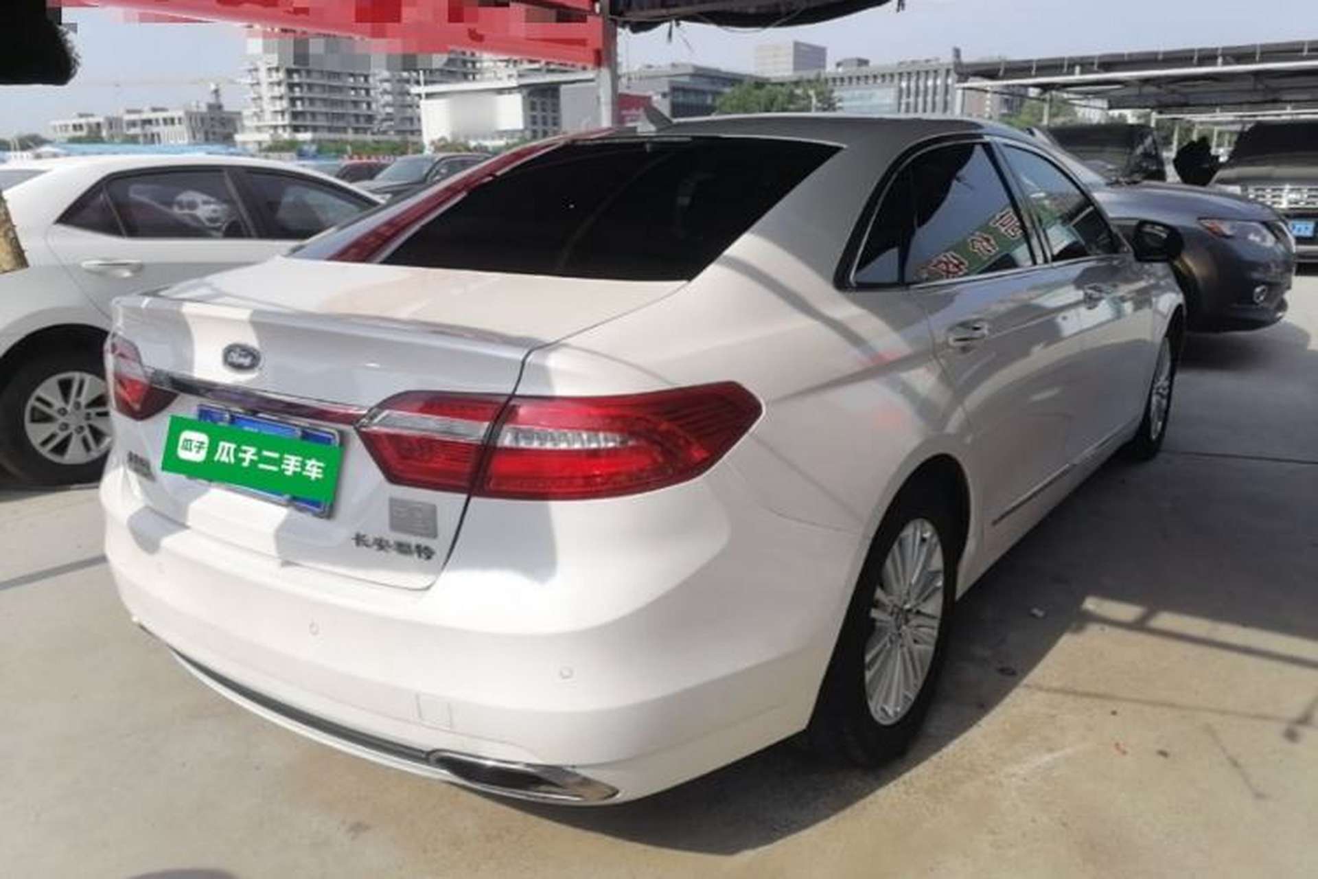 Used Ford Taurus 2017 EcoBoost 245 Fashion Edition Rear Right 45 Deg