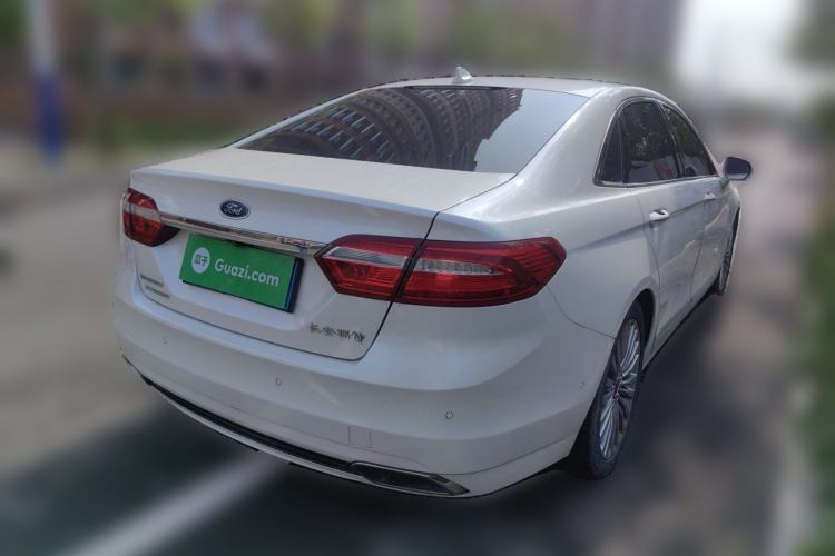 Used Ford Taurus 2017 EcoBoost 245 Flagship Model Rear Right 45 Deg