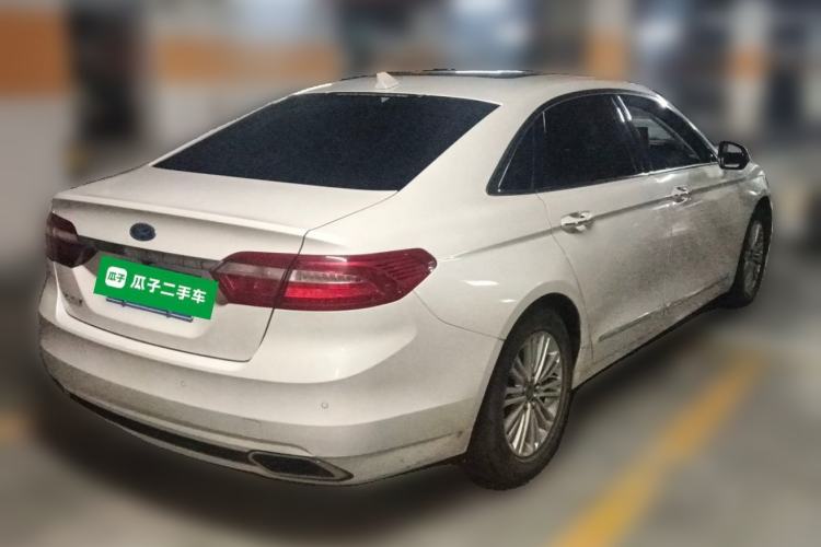 Used Ford Taurus 2017 EcoBoost 245 Fashion Edition Rear Right 45 Deg
