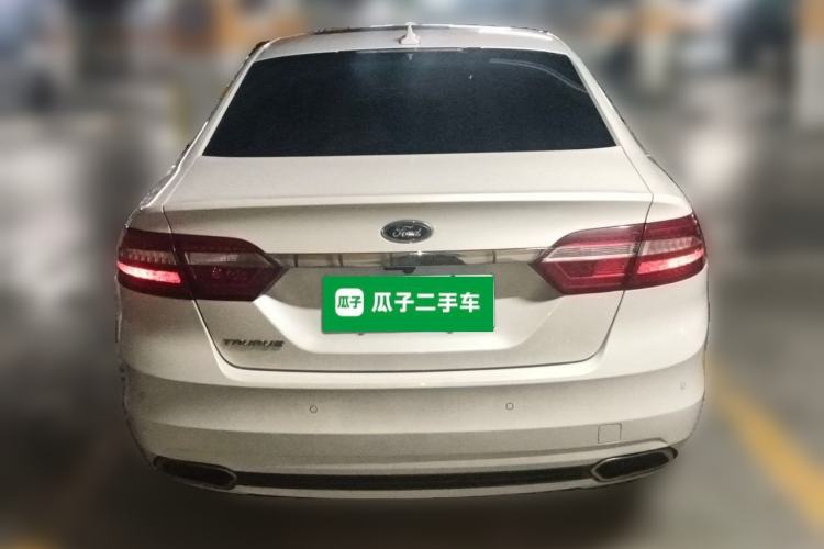 Used Ford Taurus 2017 EcoBoost 245 Fashion Edition Rear